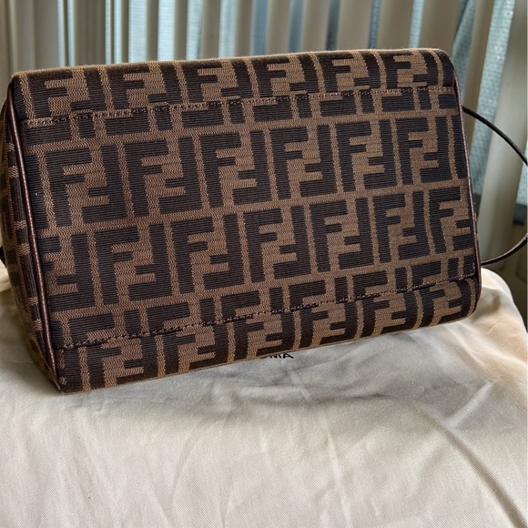 Fendi Tobacco Zucca Boston bag - Picture 6 of 16